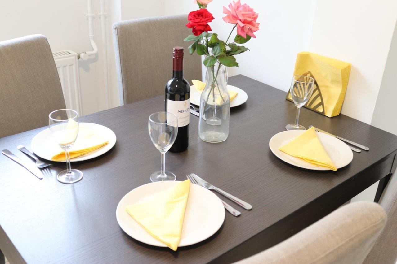 Grape&Wine Guesthouse Егер Екстериор снимка