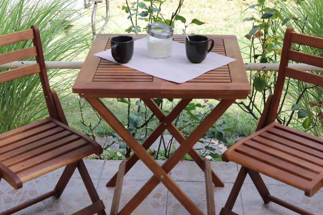 Grape&Wine Guesthouse Егер Екстериор снимка