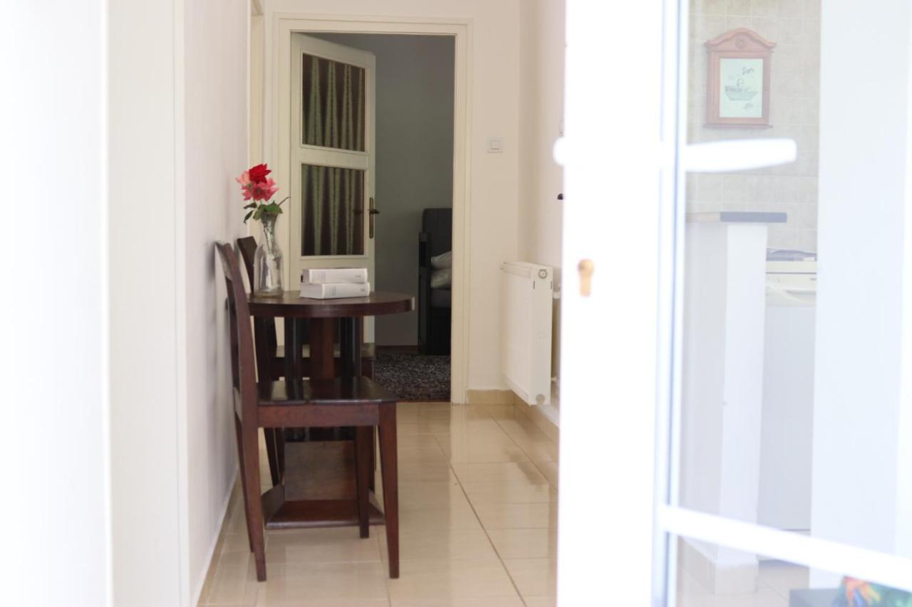 Grape&Wine Guesthouse Егер Екстериор снимка